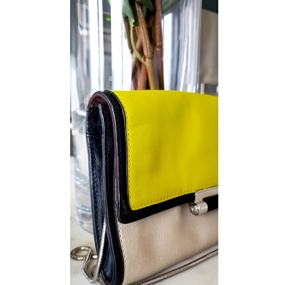 DVF Yellow/Ivory/Black Leather handbag - Picture 3 of 8